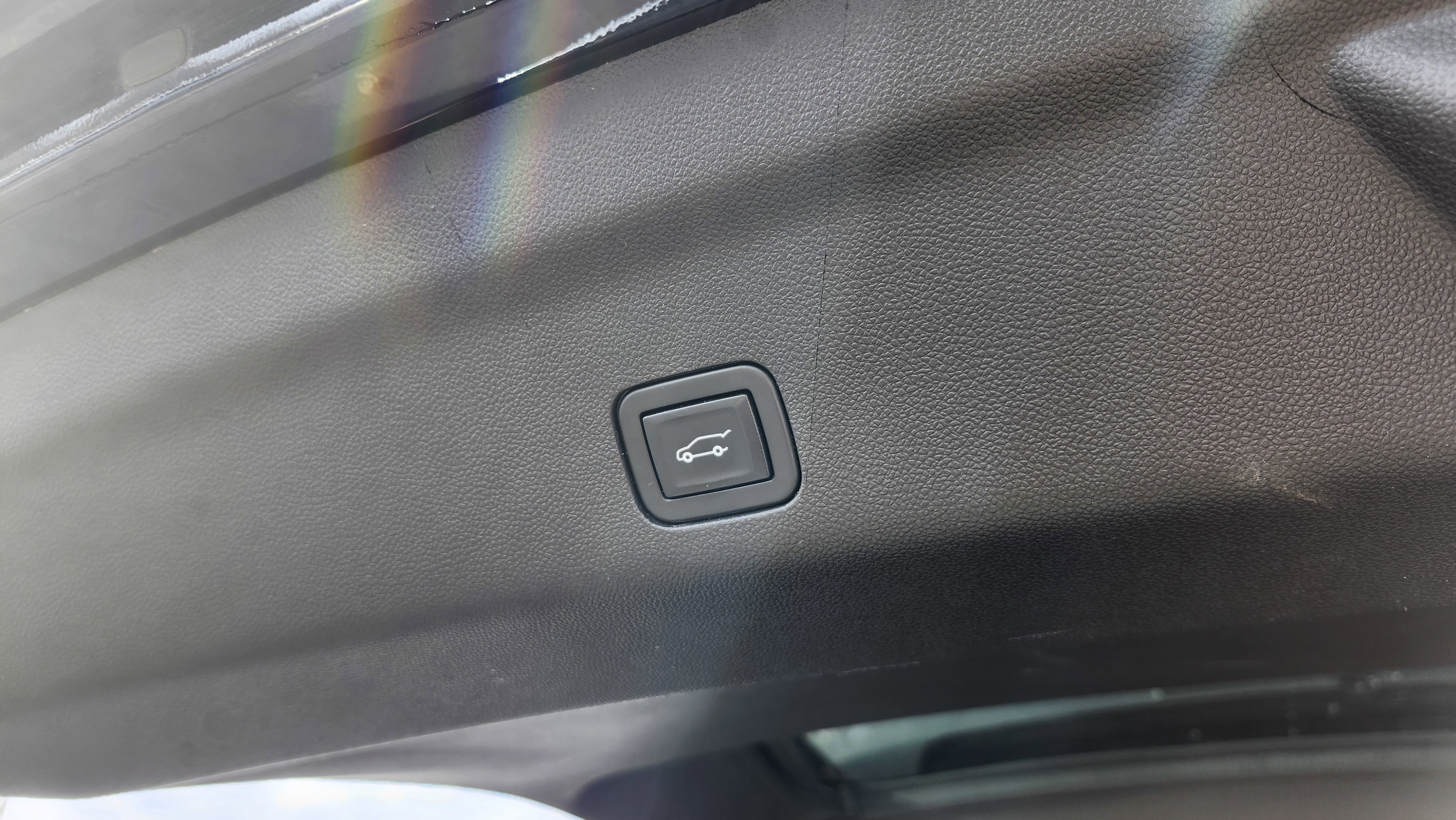 Used 2021 Chevrolet Tahoe LT w/ LT Signature Plus Package image 27