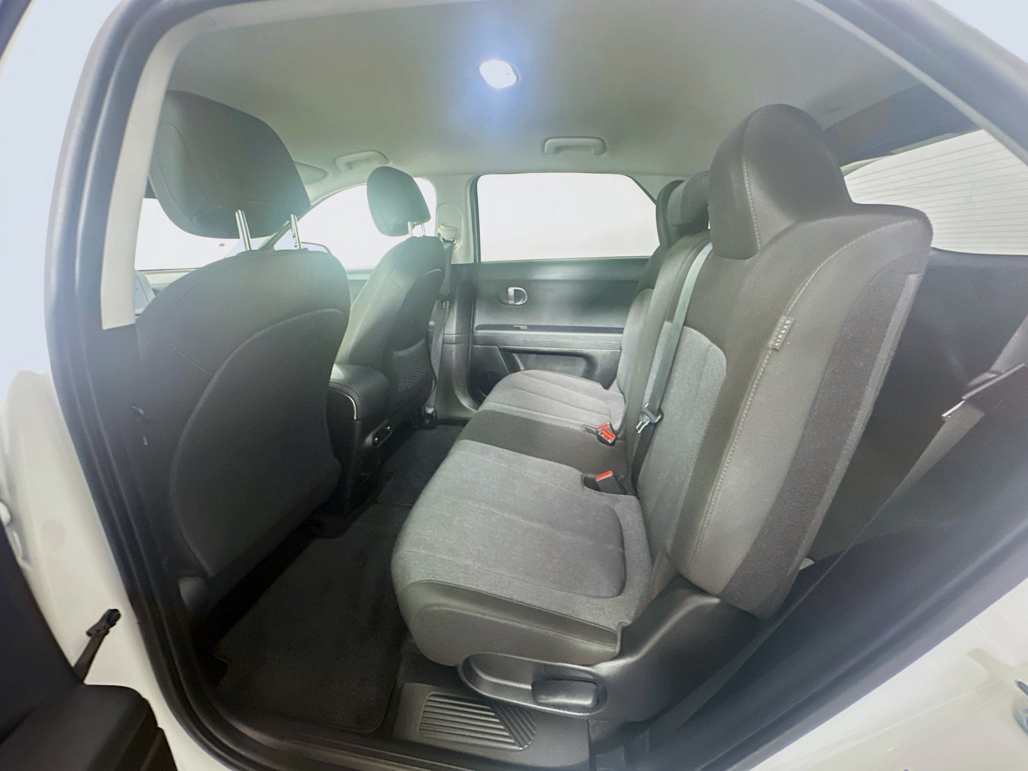 Used 2024 Hyundai Ioniq 5 SEL RWD image 27