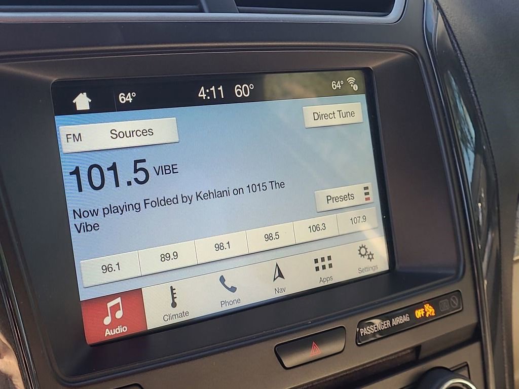 Used 2018 Ford Explorer XLT w/ Equipment Group 202A image 24