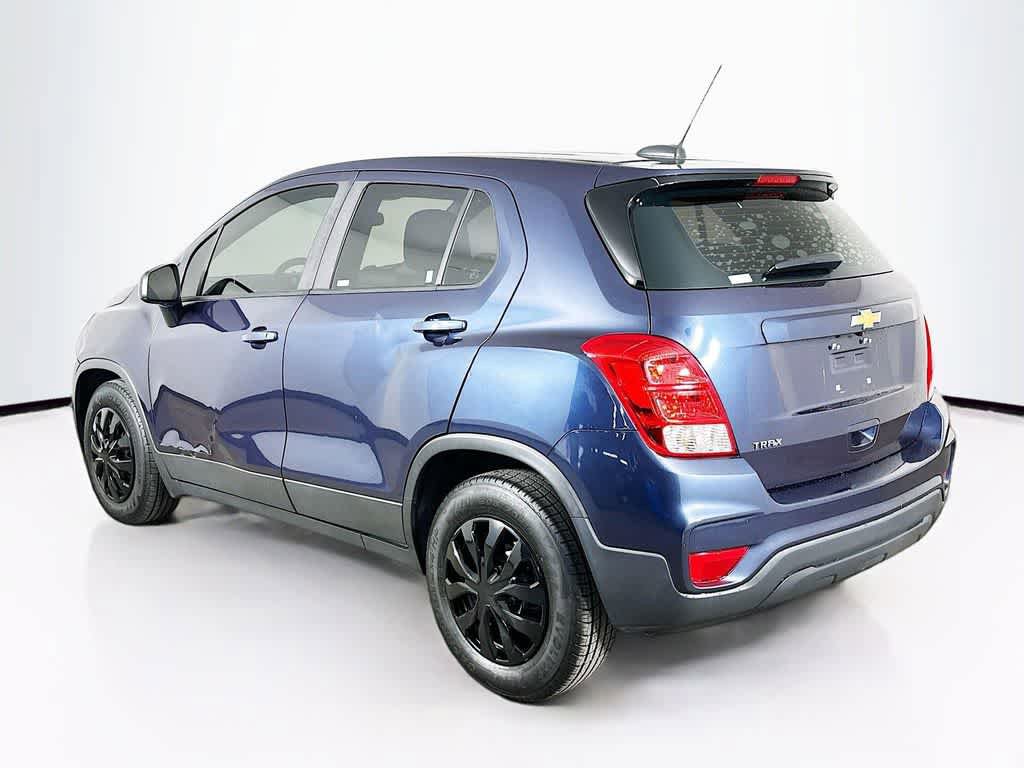 Used 2018 Chevrolet Trax LS FWD image 4
