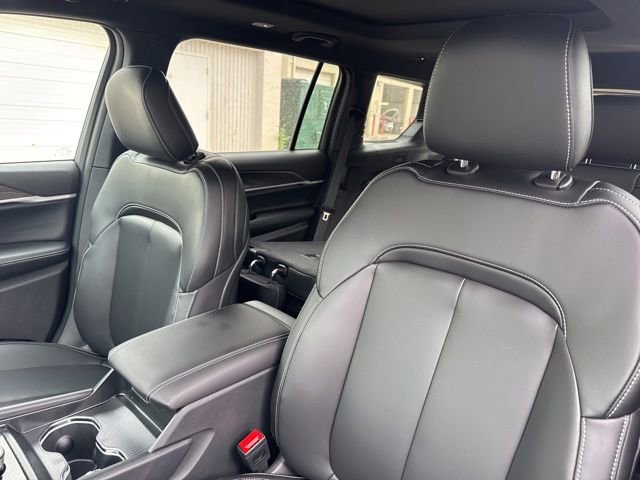 New 2026 Jeep Grand Cherokee L Limited image 11