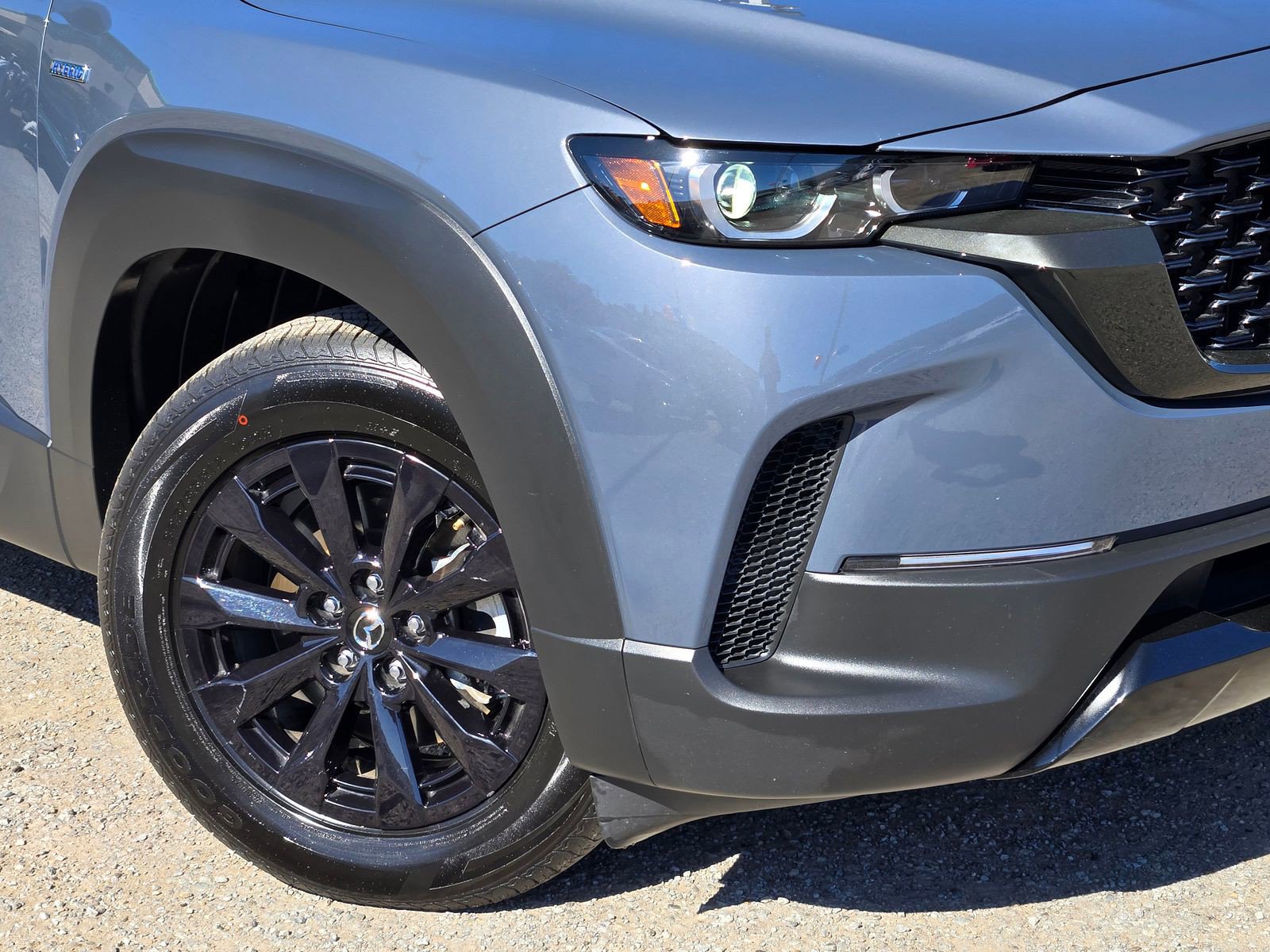 Used 2025 MAZDA CX-50 AWD 2.5 Hybrid w/ Premium Pkg image 9