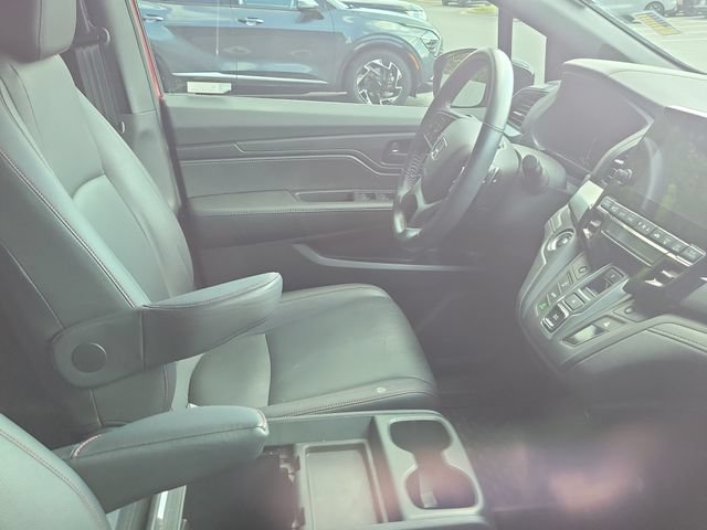 Used 2023 Honda Odyssey Sport image 10