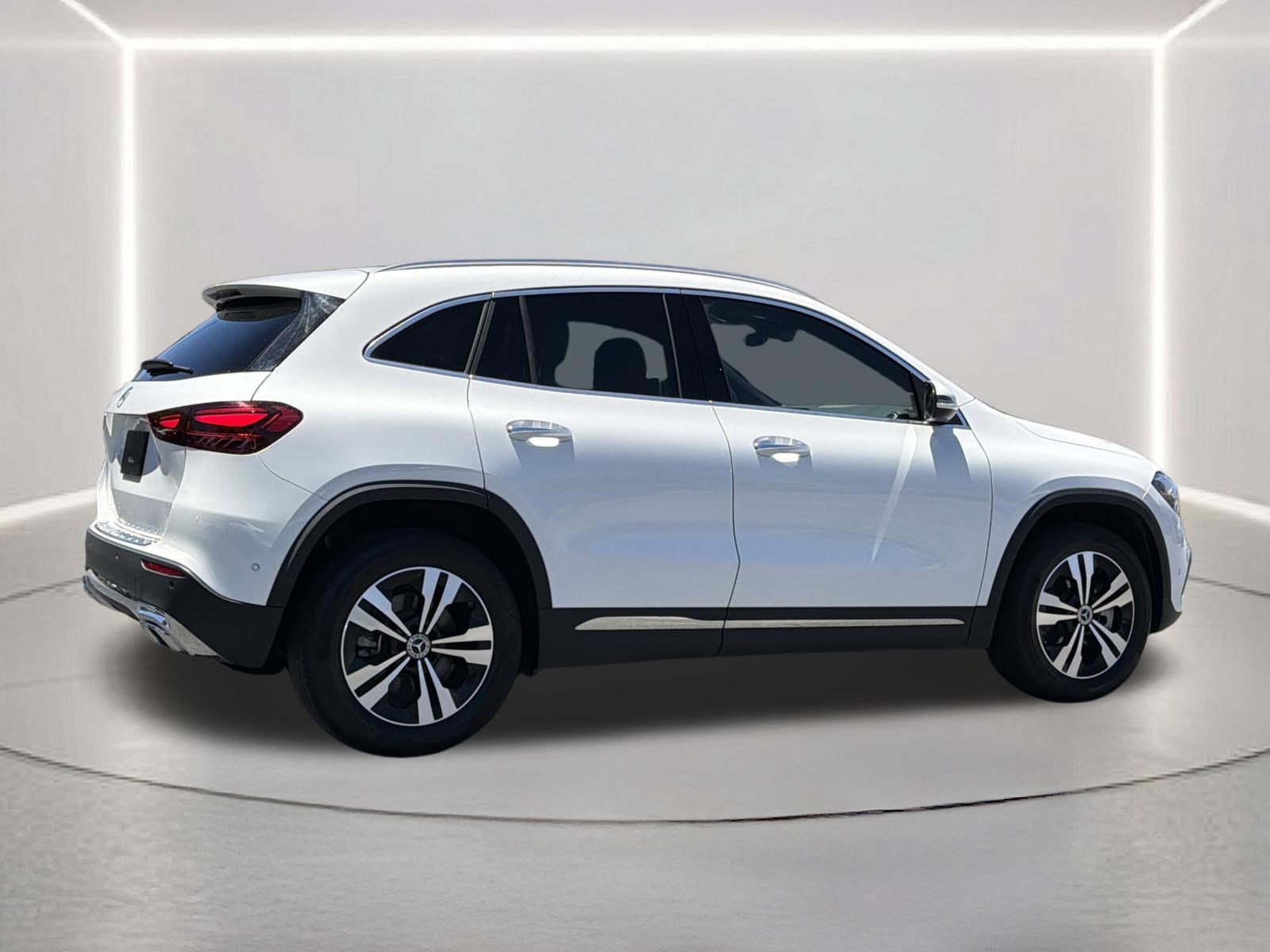 Used 2025 Mercedes-Benz GLA 250 image 25