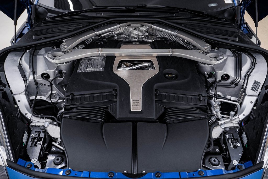 New 2025 Aston Martin DBX 707 image 33