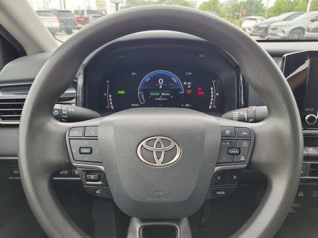 Used 2025 Toyota Camry LE FWD image 23