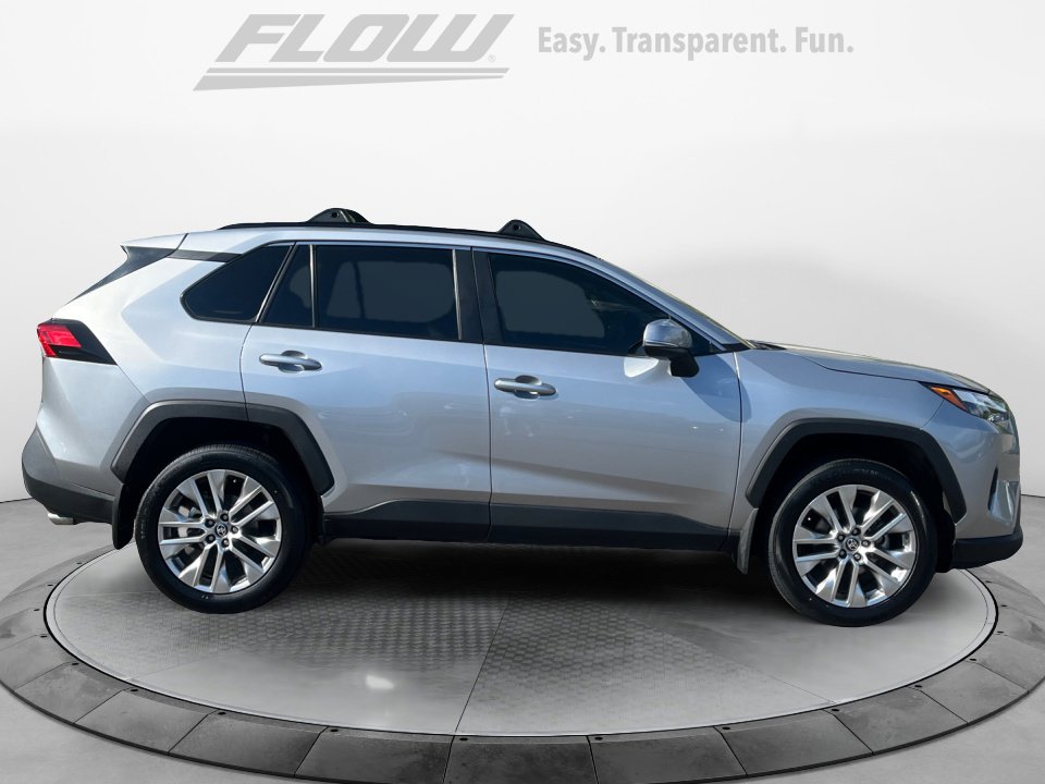 Used 2024 Toyota RAV4 XLE Premium FWD image 10