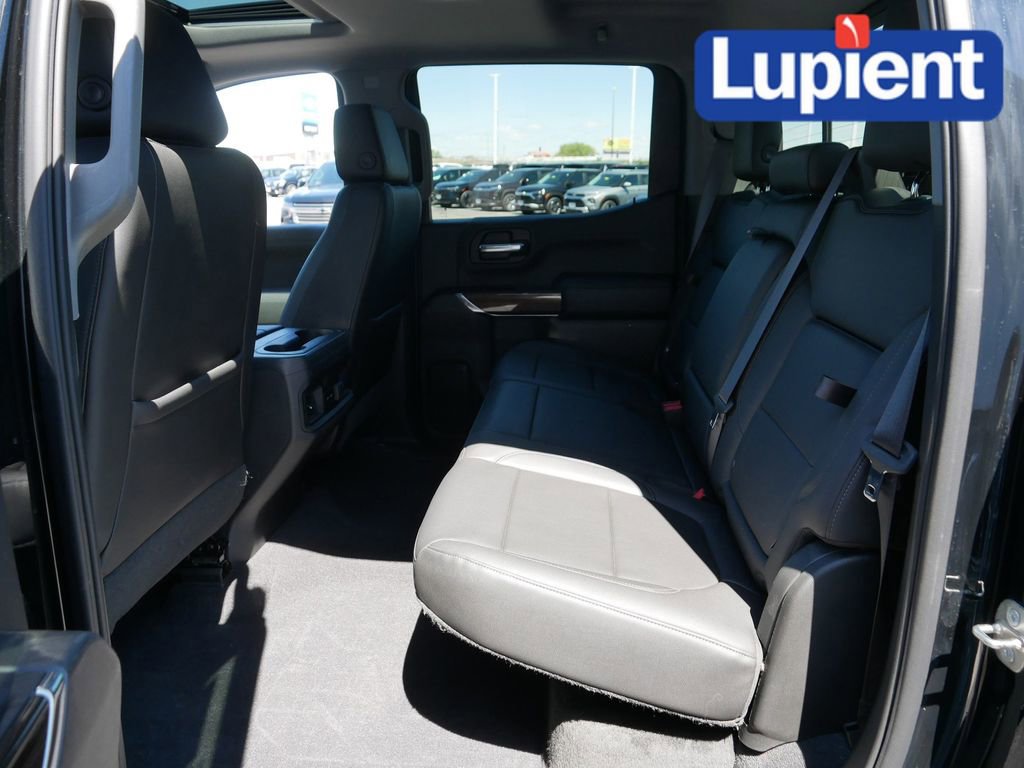 Used 2019 Chevrolet Silverado 1500 RST AWD/4WD image 18