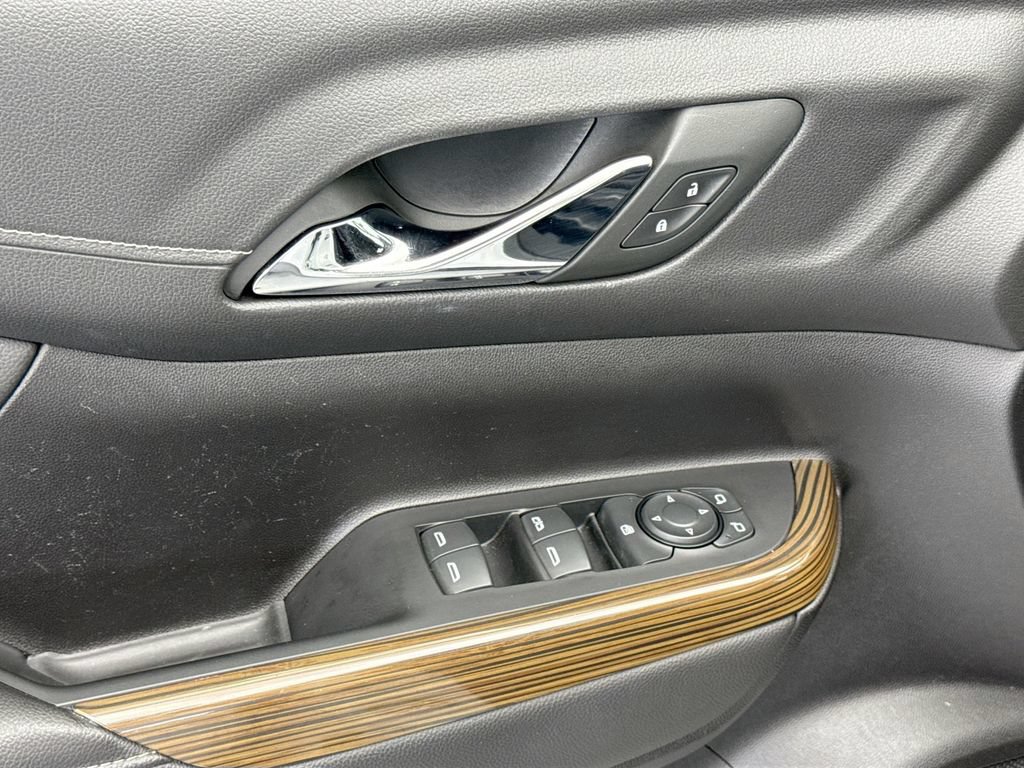 Used 2023 GMC Acadia SLE w/ Elevation Edition FWD image 22