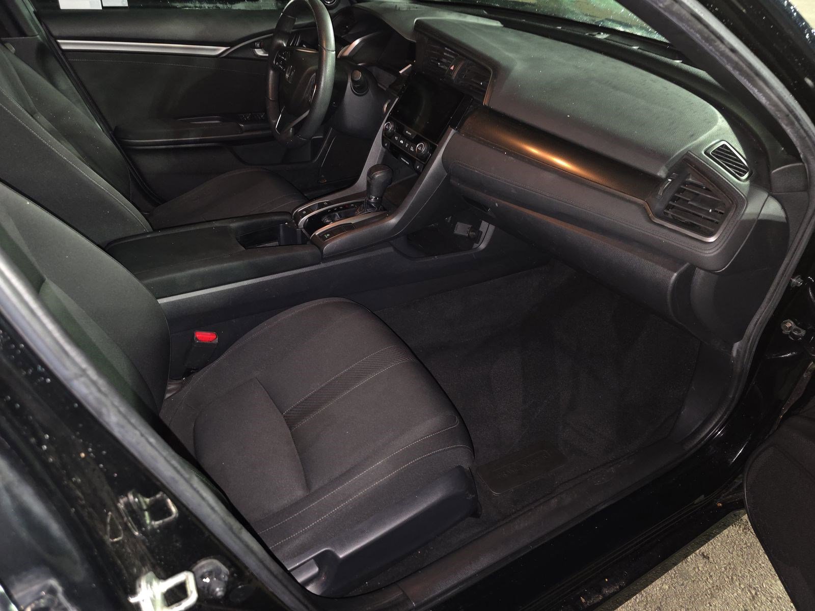 Used 2018 Honda Civic EX image 11