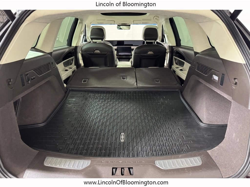 Used 2024 Lincoln Nautilus Black Label AWD/4WD image 16