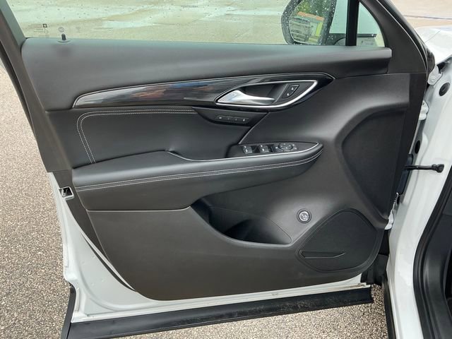 Used 2023 Buick Envision Essence image 6