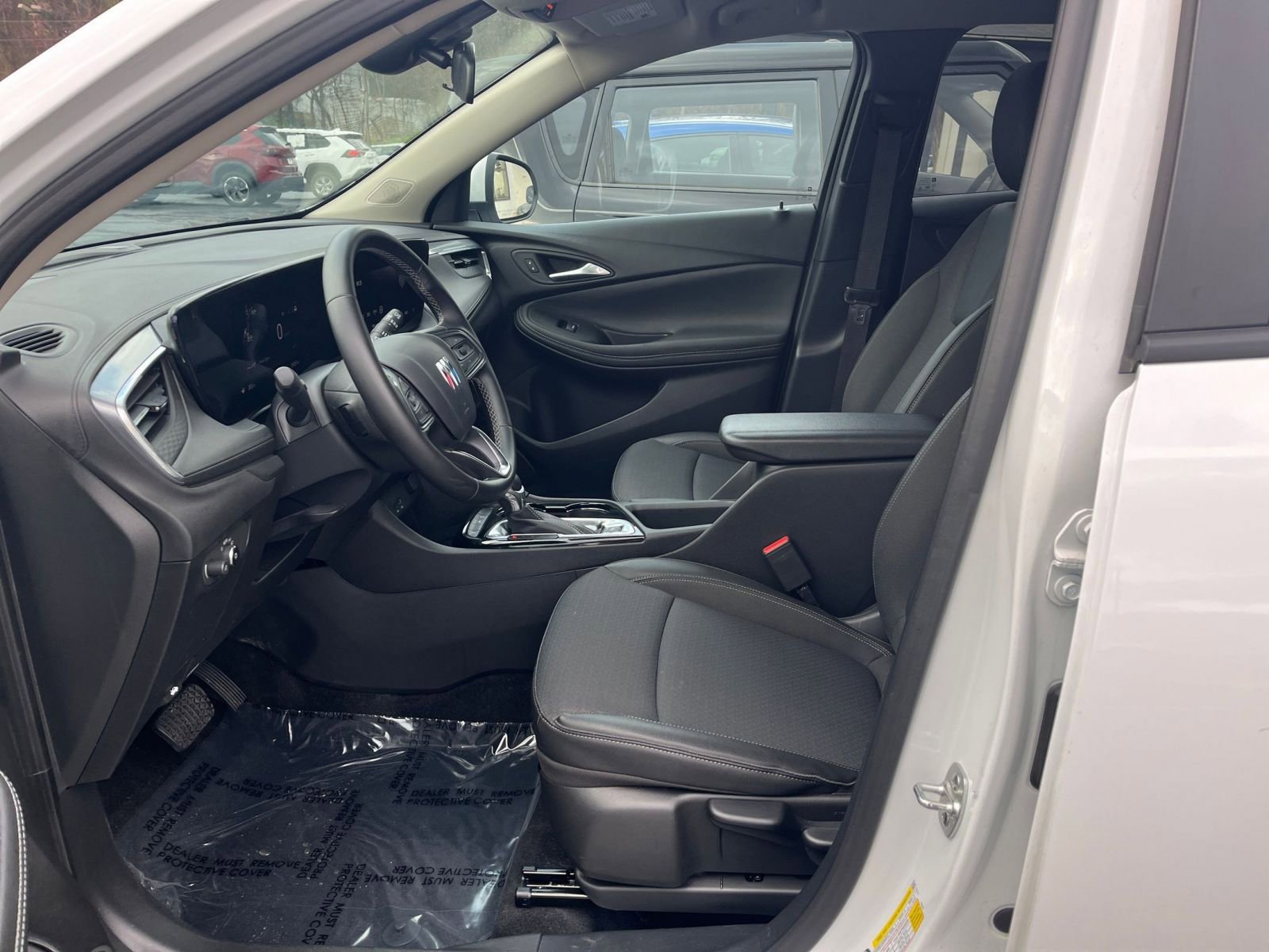 Used 2025 Buick Encore GX Preferred image 22