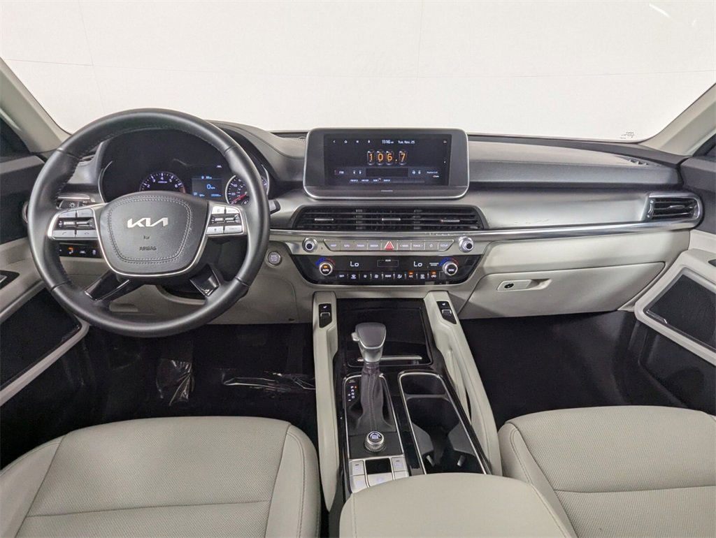 Used 2022 Kia Telluride S image 15