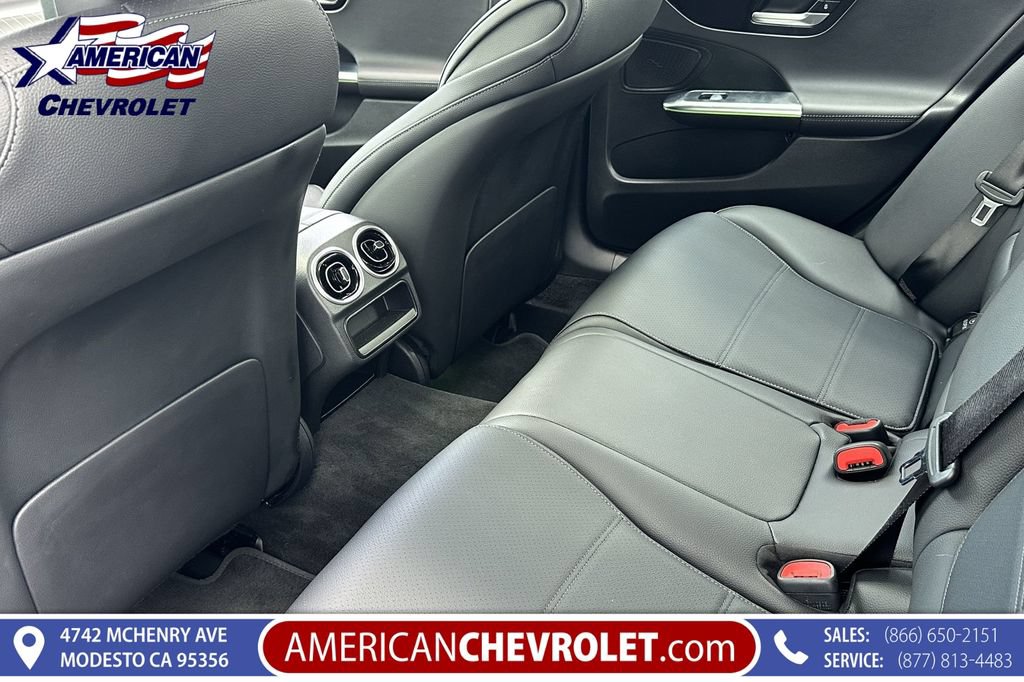 Used 2023 Mercedes-Benz C 300 Sedan image 15