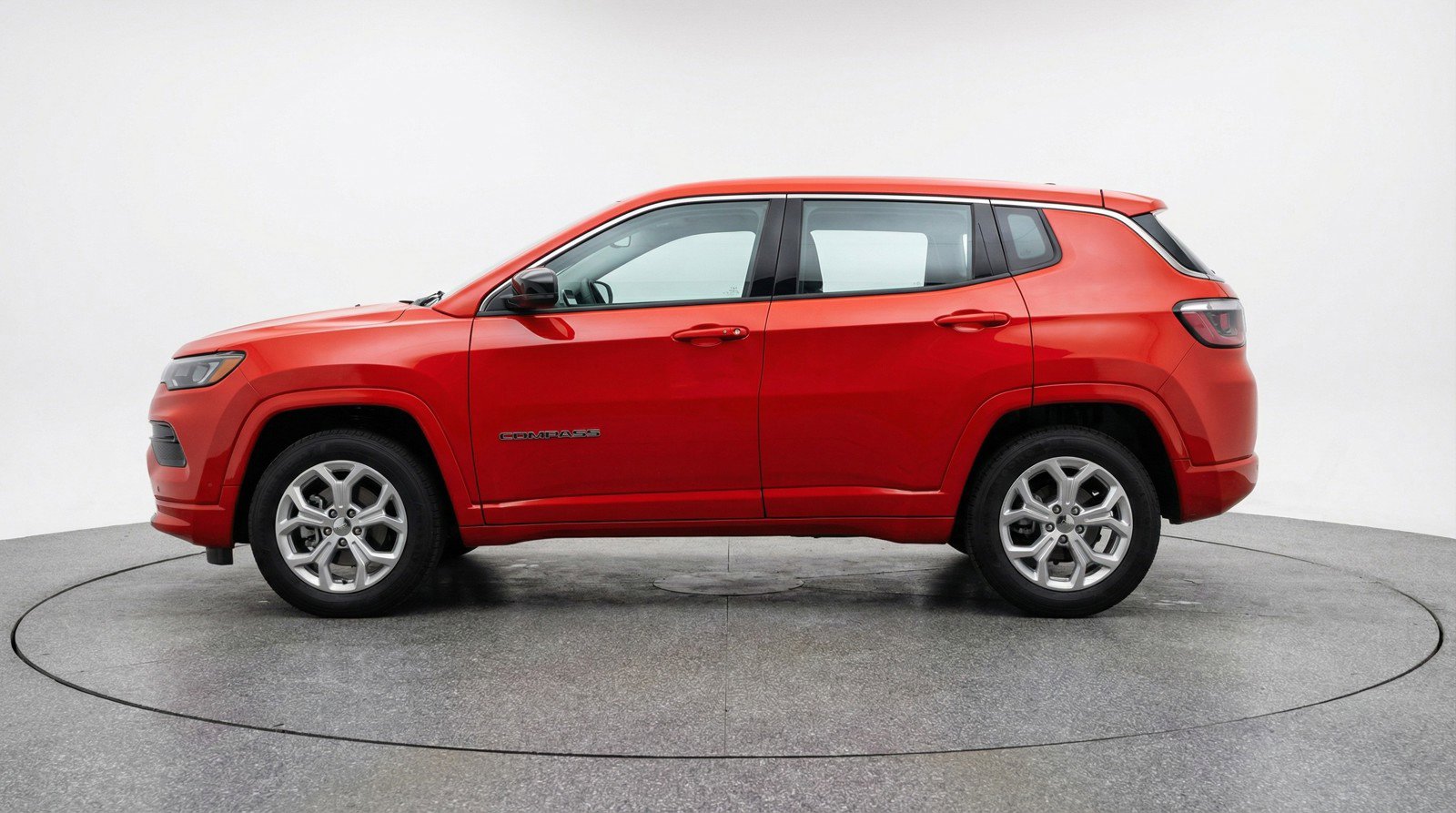 Used 2025 Jeep Compass Latitude image 5