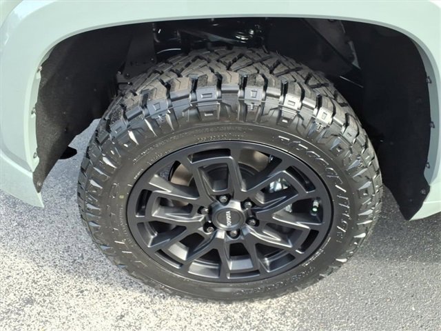 New 2026 Toyota Tundra SR5 w/ SR5 Premium Package image 4