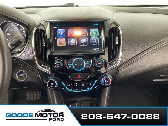 Used 2017 Chevrolet Cruze Premier image 15