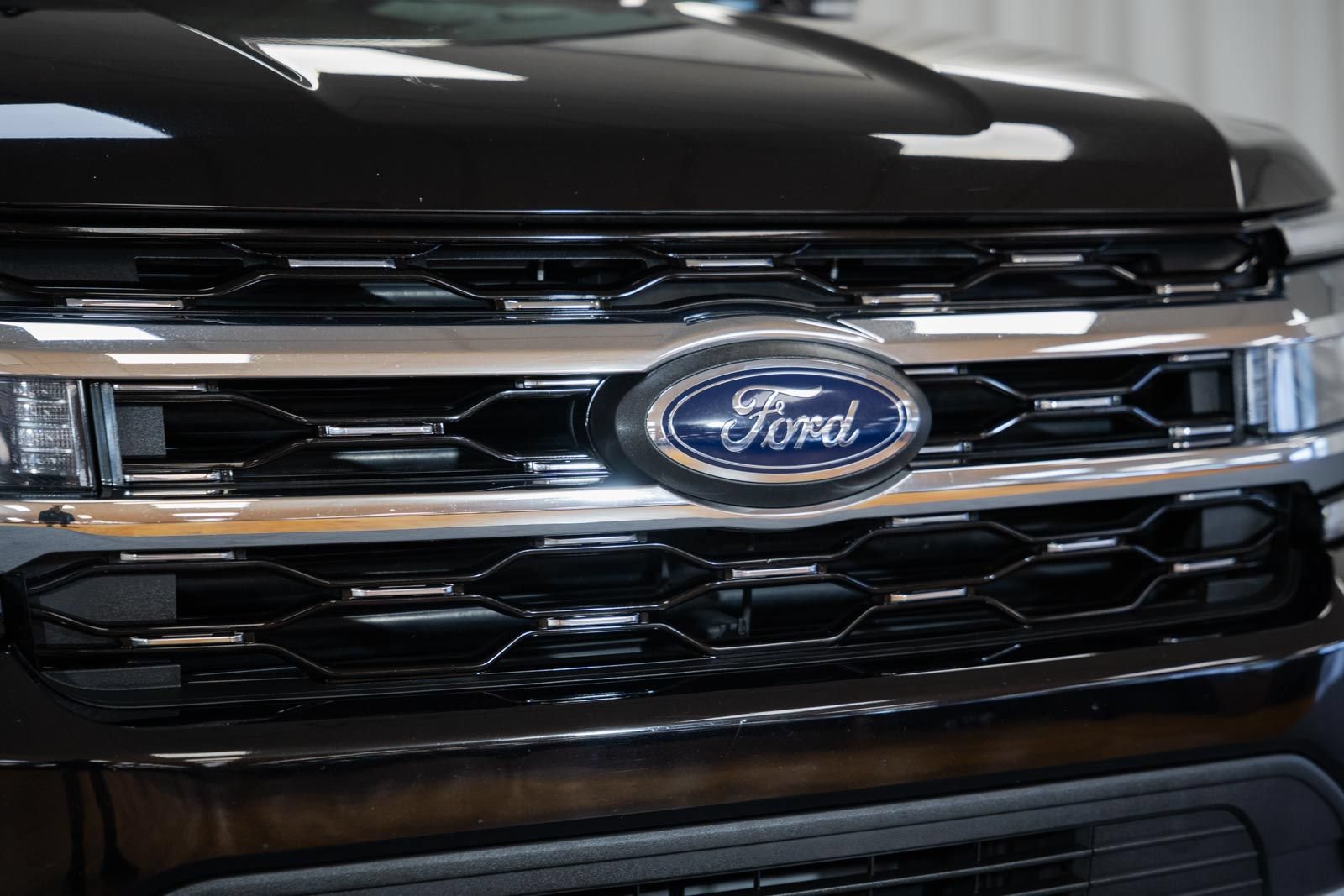Used 2023 Ford Expedition Max Limited AWD/4WD image 17