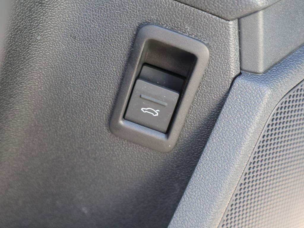 Used 2022 Audi A3 2.0T Premium image 12