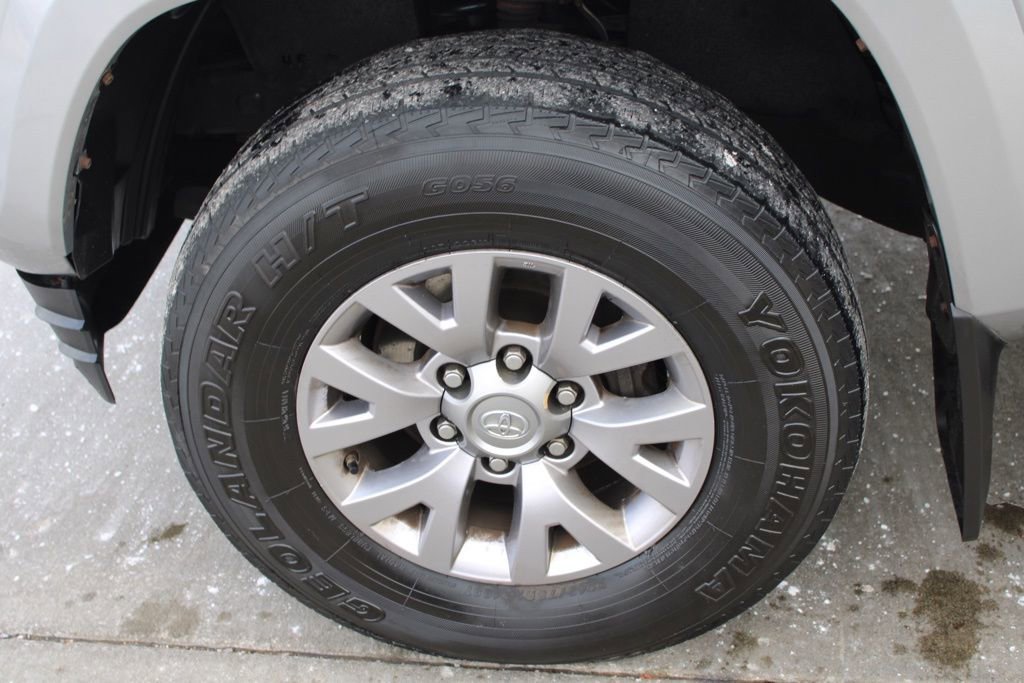 Used 2016 Toyota Tacoma SR5 image 11