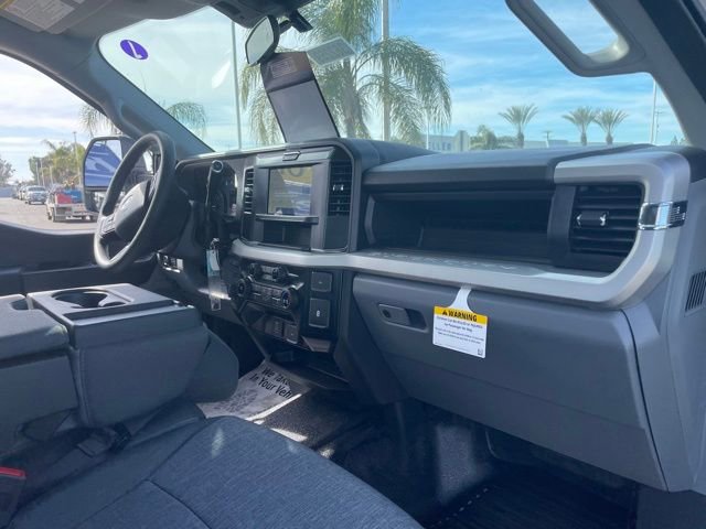 New 2026 Ford F250 XL w/ XL Chrome Package image 26