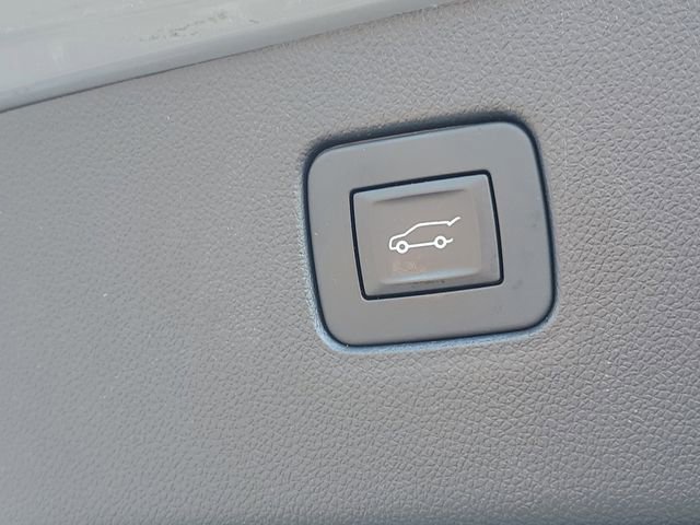 Certified 2025 Buick Envista Avenir image 8