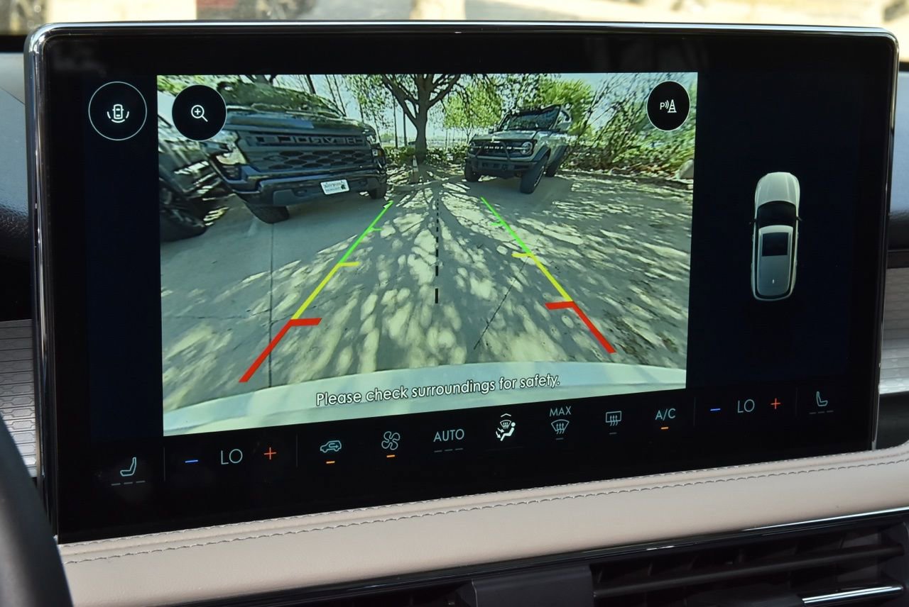 New 2026 Lincoln Corsair Premiere FWD image 28
