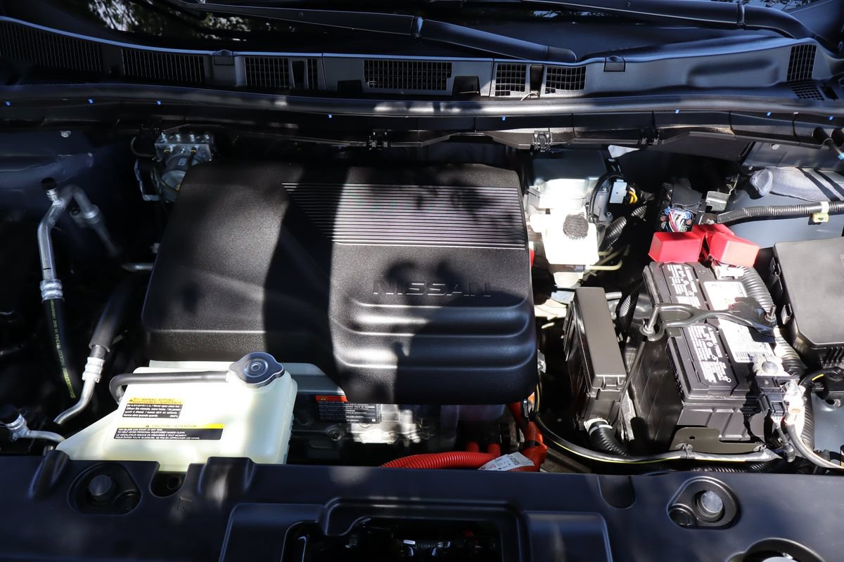 Used 2025 Nissan Leaf S FWD image 39