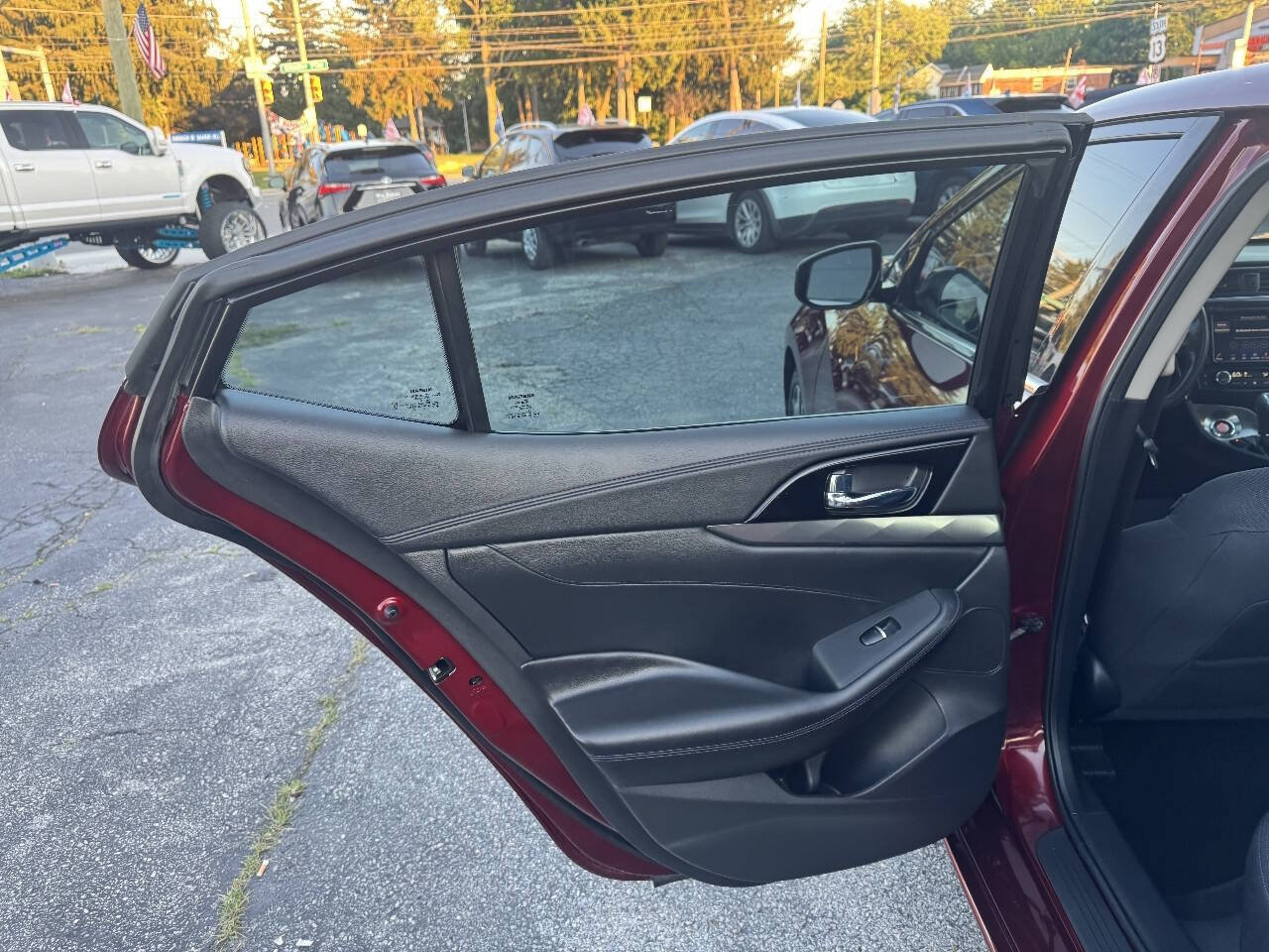 Used 2020 Nissan Maxima 3.5 S FWD image 18