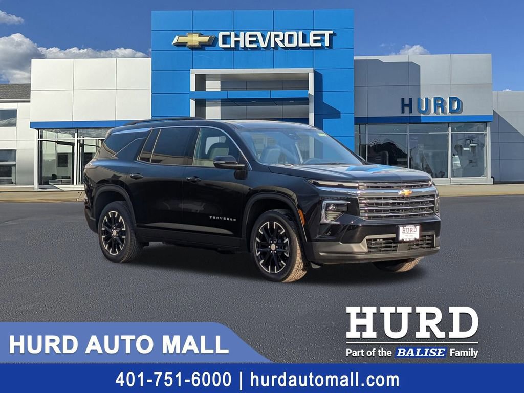New 2026 Chevrolet Traverse LT w/ Sun and Wheel Package