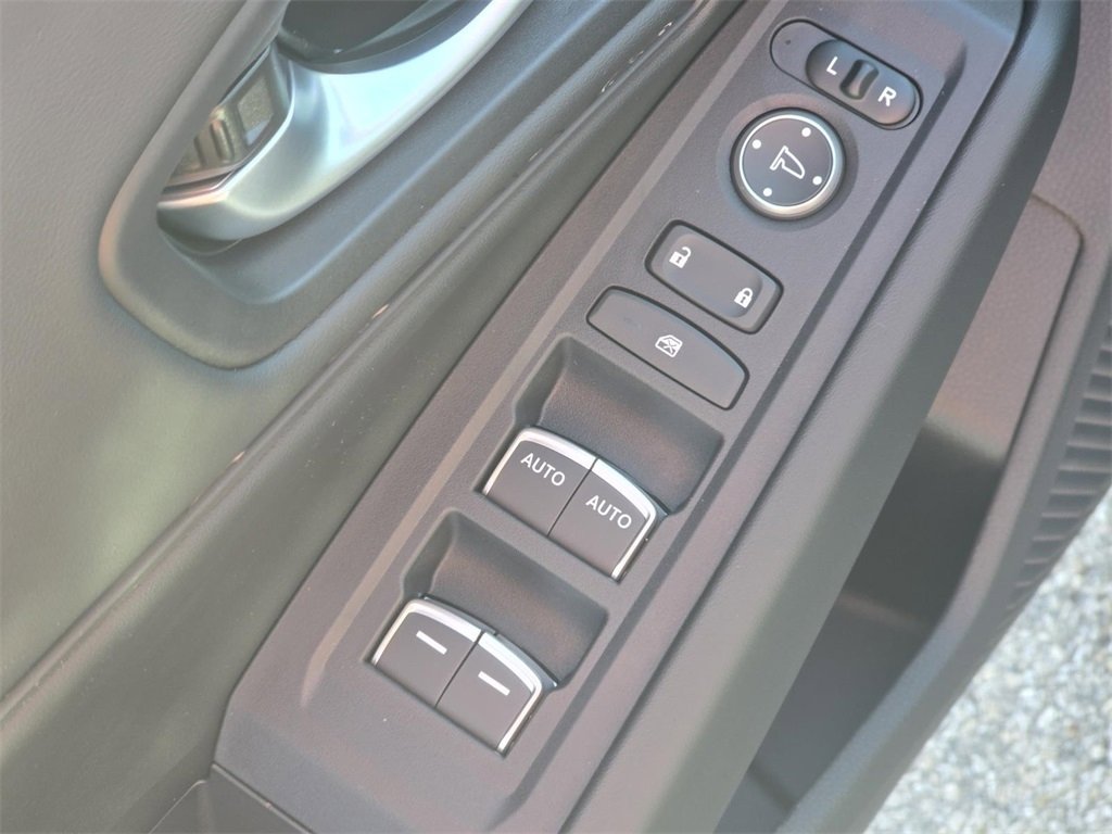 New 2025 Honda Accord SE image 25