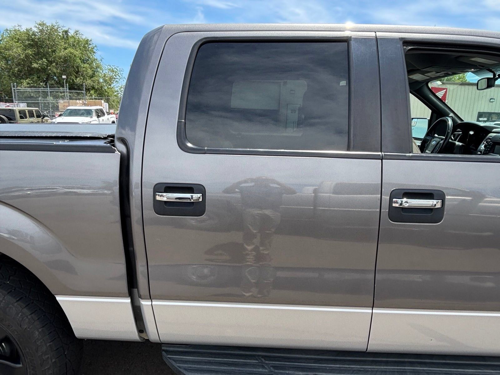 Used 2014 Ford F150 XLT w/ Equipment Group 302A Luxury AWD/4WD image 6