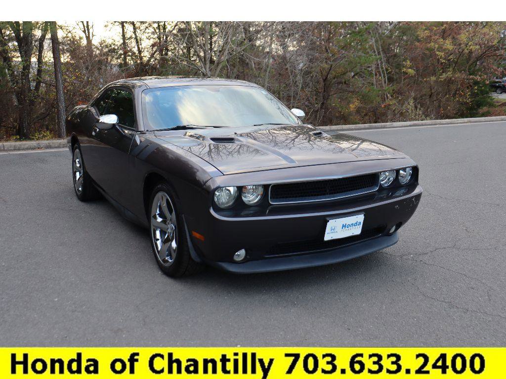 Used 2014 Dodge Challenger R/T w/ Sound Group II