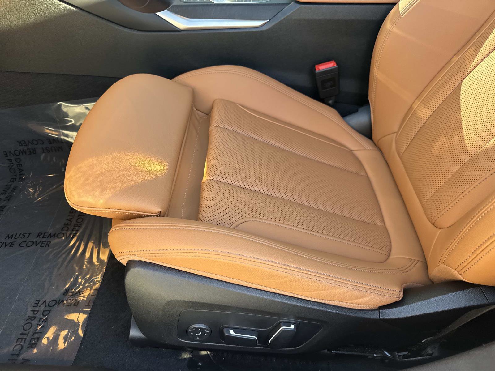 Used 2024 BMW 330e image 19