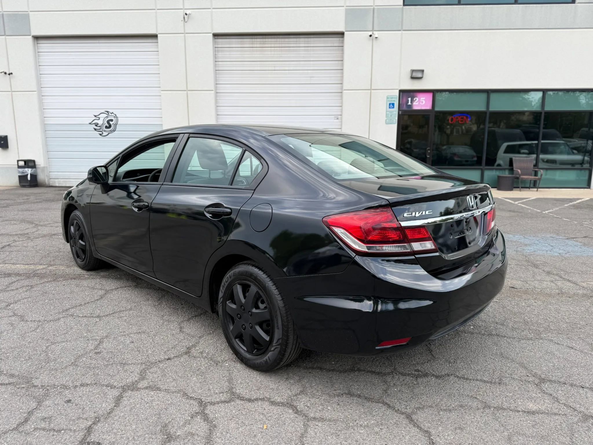 Used 2013 Honda Civic LX image 7