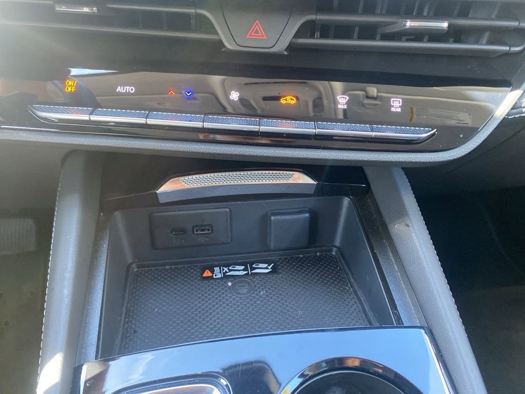 Used 2025 Buick Envision Preferred image 29