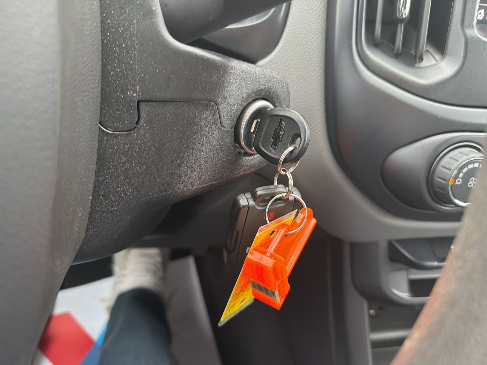 Used 2022 Chevrolet Colorado W/T w/ WT Convenience Package image 17