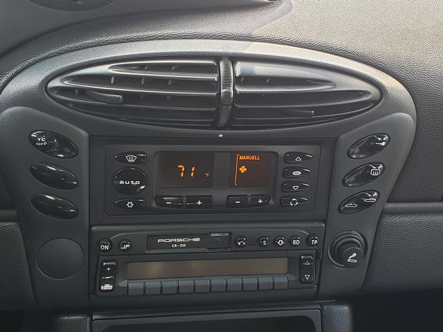 Used 1997 Porsche Boxster 2dr Roadster Manual image 24