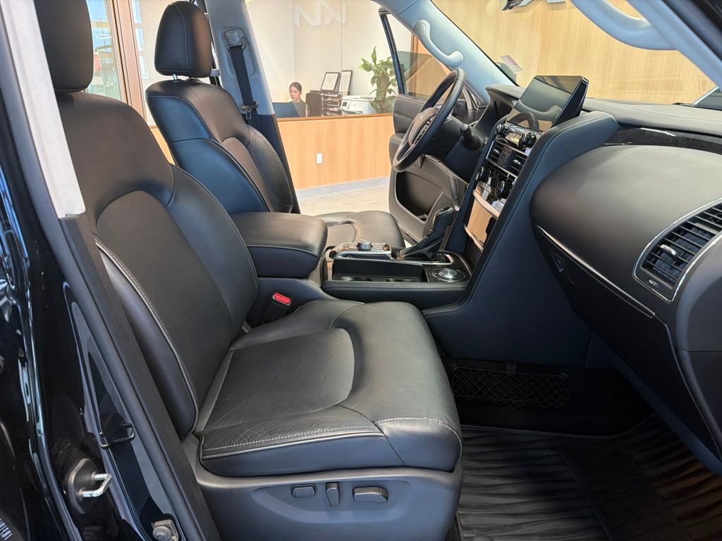 Used 2022 INFINITI QX80 Luxe w/ All-Season Package RWD image 59