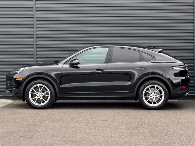 New 2026 Porsche Cayenne Coupe AWD/4WD image 2