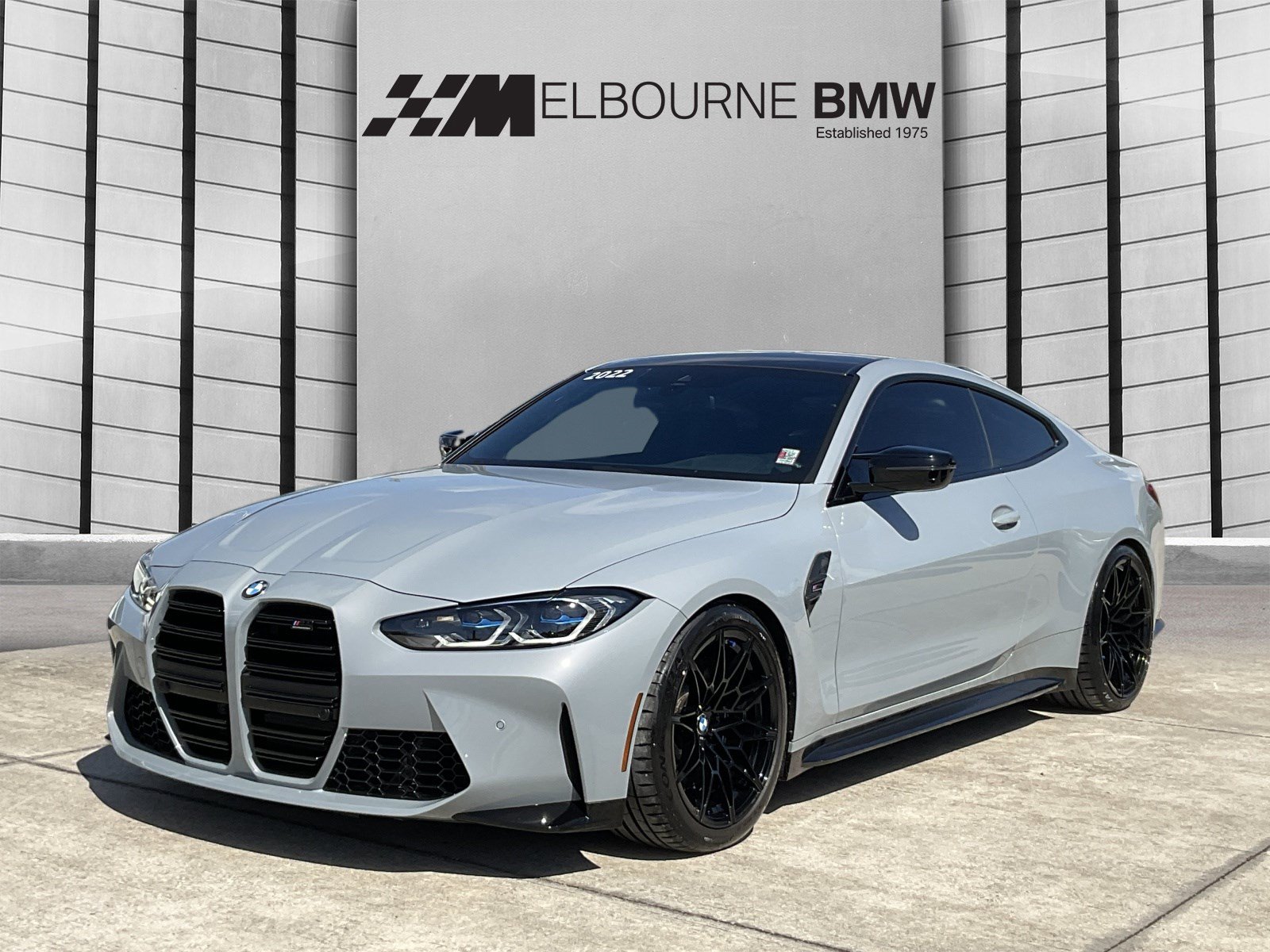 Used 2022 BMW M4 Competition w/ Executive Package RWD image 3