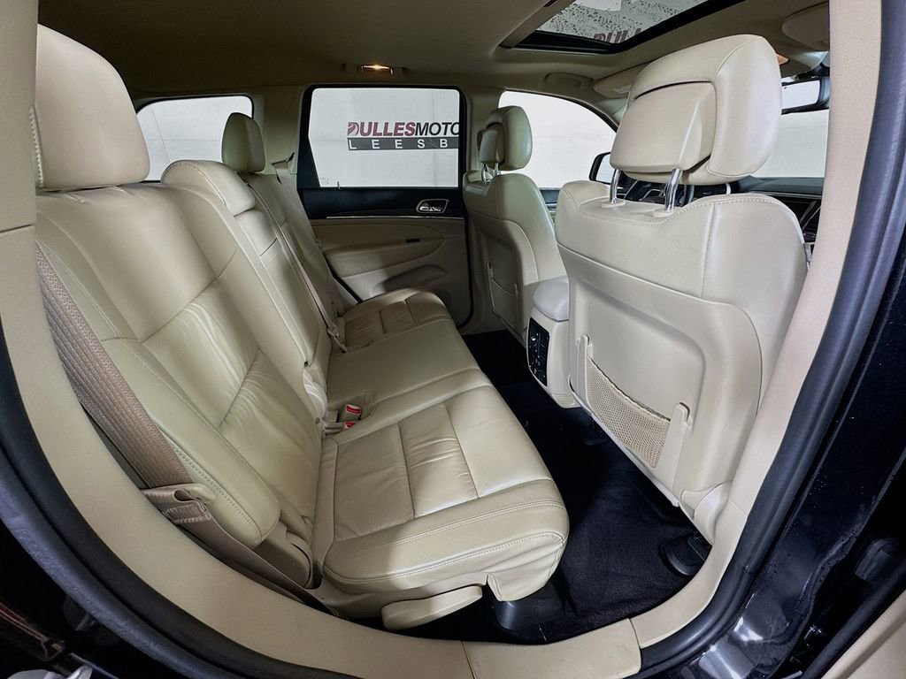 Used 2015 Jeep Grand Cherokee Limited image 28