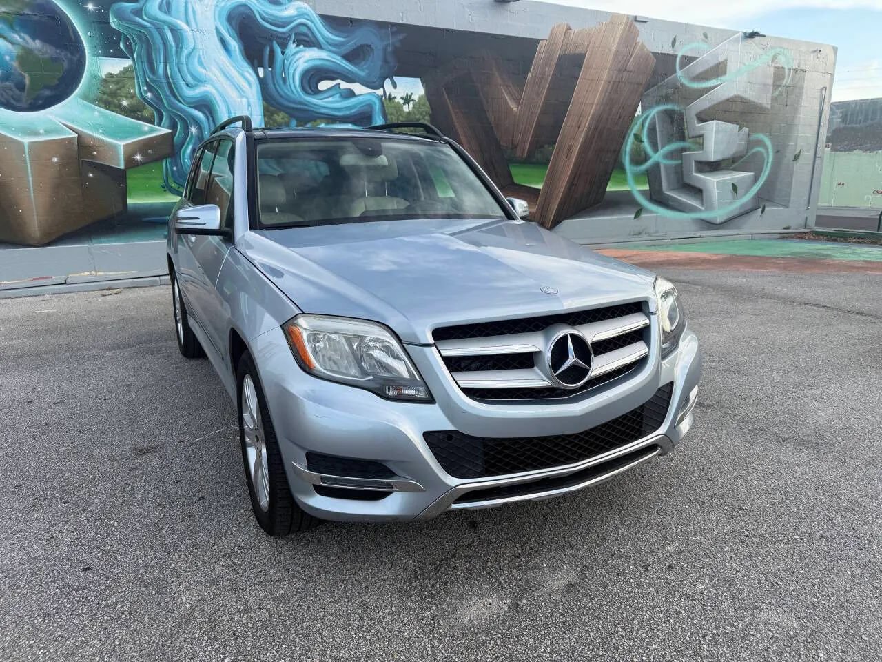 Used 2013 Mercedes-Benz GLK 250 BlueTEC 4MATIC image 5