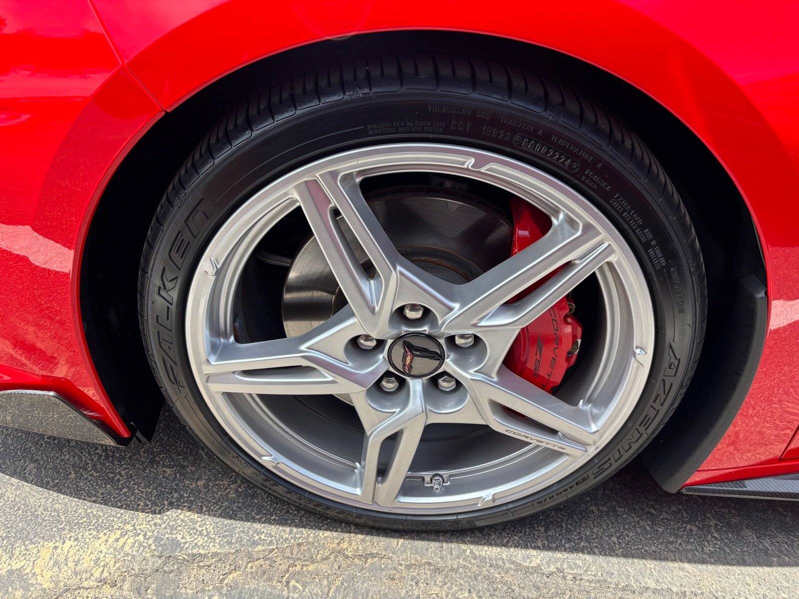Used 2021 Chevrolet Corvette Stingray Premium Conv w/ Z51 Performance Package RWD image 6
