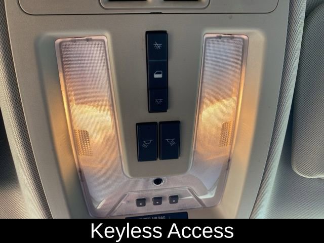 Used 2015 Cadillac SRX Luxury w/ Driver Awareness Package image 24