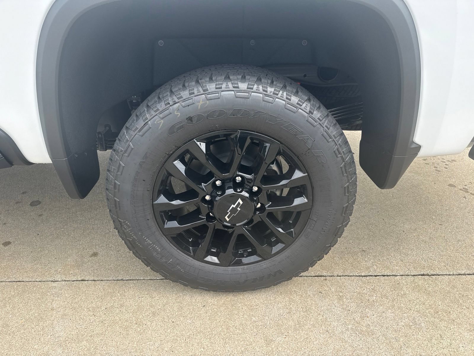 New 2026 Chevrolet Silverado 2500 LTZ AWD/4WD image 9