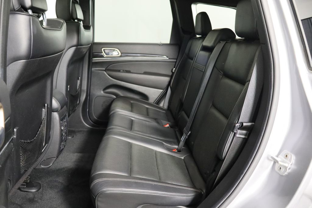 Used 2014 Jeep Grand Cherokee Overland image 17