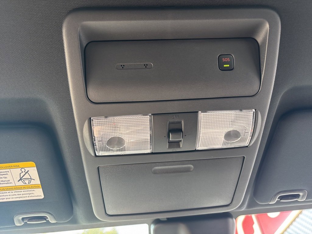 Used 2023 Nissan Frontier PRO-4X w/ Technology Package image 49