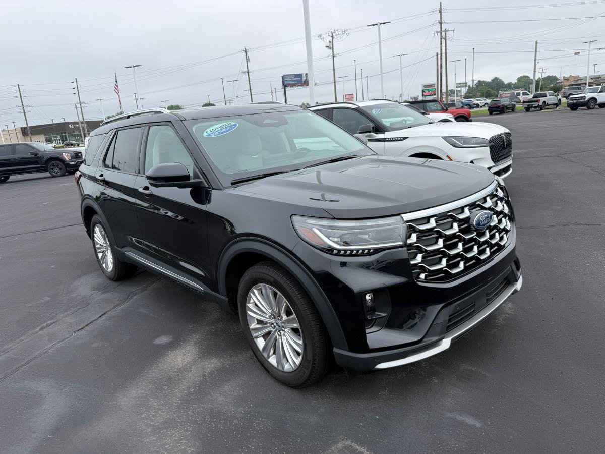 Used 2025 Ford Explorer Platinum w/ LUX Leather Package AWD/4WD image 3